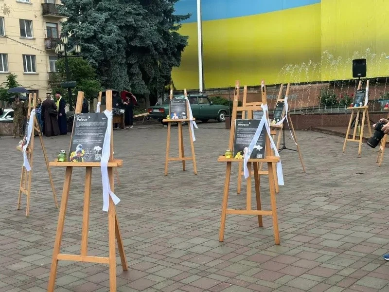 Чернівці вшанували пам’ять маленьких жертв російської агресії