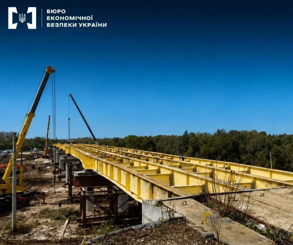 За розтрату на будівництві мосту через Прут судитимуть буковинських чиновників